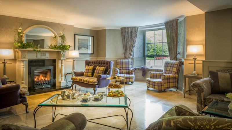 Country Arms Hotel 